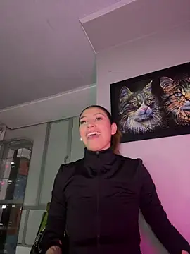 Snapshot of AriaBliss- chatting on 09/24/25, 03:54 AriaBliss- online show from 09/24/25, 03:54