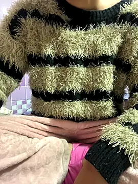 Snapshot of Sandhya_77 chatting on 12/23/25, 06:00 Sandhya 77 online show from 12/23/25, 06:00