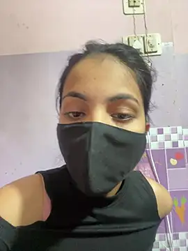 Snapshot of Sandhya_77 chatting on 01/18/26, 05:44 Sandhya 77 online show from 01/18/26, 05:44