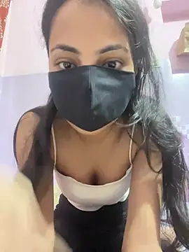 Snapshot of Sandhya_77 chatting on 02/21/26, 05:30 Sandhya 77 online show from 02/21/26, 05:30