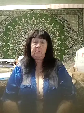 Snapshot of CrystalLime6411 chatting on 10/30/25, 06:19 CrystalLime6411 online show from 10/30/25, 06:19