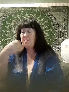 Snapshot of CrystalLime6411 chatting on 11/03/25, 09:16 CrystalLime6411 online show from 11/03/25, 09:16