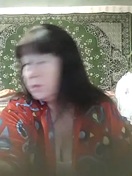 Snapshot of CrystalLime6411 chatting on 11/10/25, 12:37 CrystalLime6411 online show from 11/10/25, 12:37