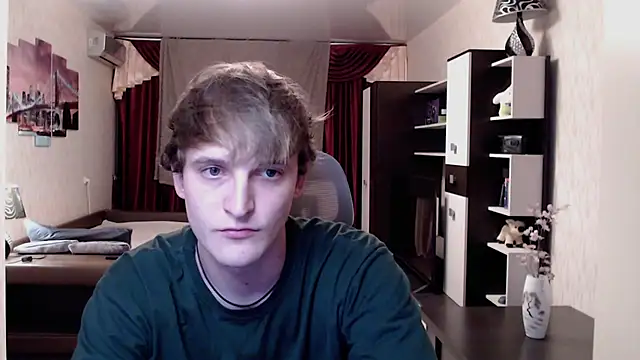 Snapshot of Playersuperstar chatting on 09/08/25, 09:03 Playersuperstar online show from 09/08/25, 09:03