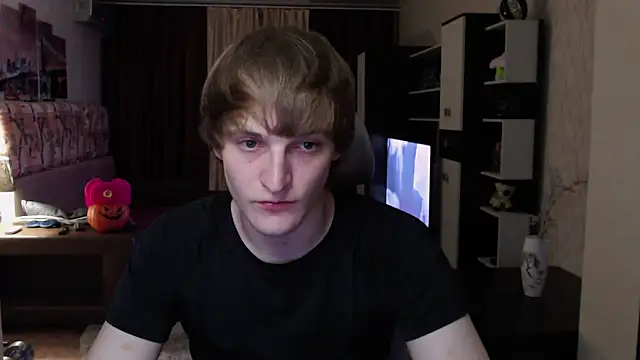 Snapshot of Playersuperstar chatting on 11/11/25, 07:36 Playersuperstar online show from 11/11/25, 07:36