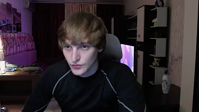 Snapshot of Playersuperstar chatting on 11/15/25, 06:37 Playersuperstar online show from 11/15/25, 06:37