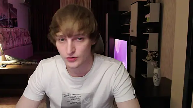 Snapshot of Playersuperstar chatting on 11/19/25, 09:26 Playersuperstar online show from 11/19/25, 09:26