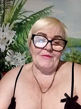 VioletSweet5566 online show from 03/19/26, 05:50