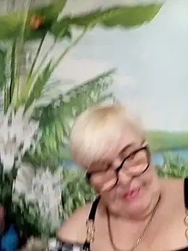 VioletSweet5566 online show from 04/02/26, 09:40