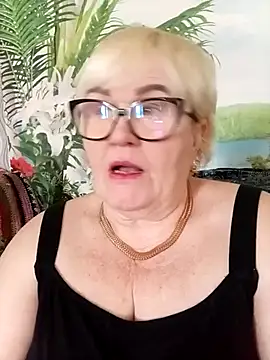 VioletSweet5566 online show from 04/05/26, 07:16