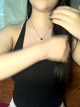 Snapshot of Lyly11 chatting on 11/08/25, 07:30 Lyly11 online show from 11/08/25, 07:30