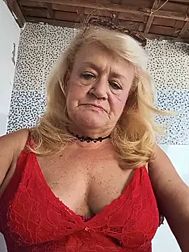 Snapshot of Belladama61 chatting on 06/13/26, 05:22 Belladama61 online show from 06/13/26, 05:22
