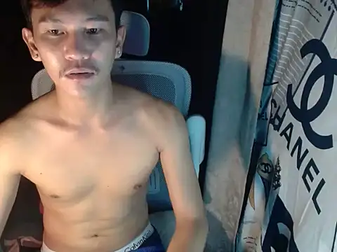 RalfAsian25 online show from 07/16/26, 08:37