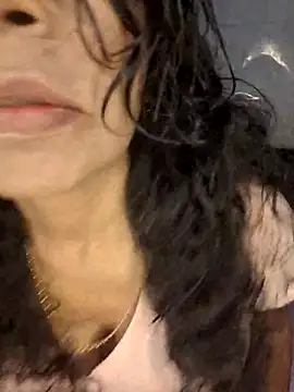 Snapshot of floresblancas chatting on 11/28/25, 10:51 floresblancas online show from 11/28/25, 10:51