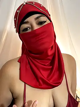 Amyraa  online show from 10/08/25, 12:36