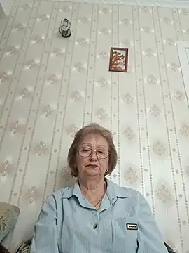 AlikaSwan5821 online show from 02/12/26, 12:55