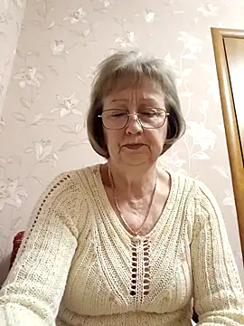 AlikaSwan5821 online show from 02/16/26, 02:57