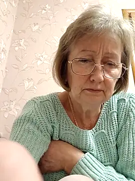 AlikaSwan5821 online show from 02/25/26, 01:43