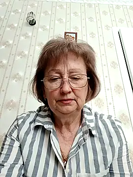 AlikaSwan5821 online show from 05/07/26, 12:21