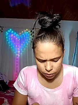 linda698049 online show from 10/02/25, 03:19