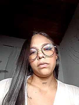 linda698049 online show from 10/14/25, 04:57