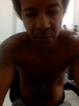 moreno25centimetro online show from 01/09/26, 01:36