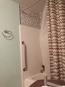 RichardW online show from 12/19/25, 03:46