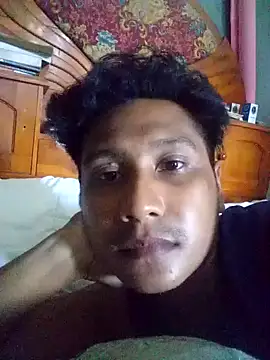 Snapshot of ian__123 chatting on 10/04/25, 04:32 ian 123 online show from 10/04/25, 04:32