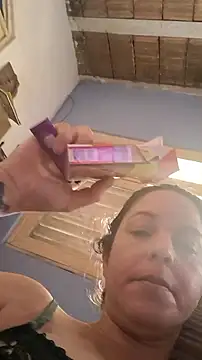 Snapshot of bibi_perigoBr chatting on 10/02/25, 12:34 bibi perigoBr online show from 10/02/25, 12:34
