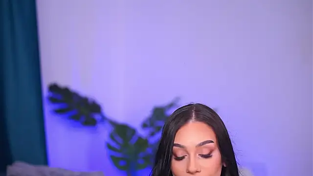 Snapshot of NinaSolenne chatting on 02/03/26, 08:14 NinaSolenne online show from 02/03/26, 08:14