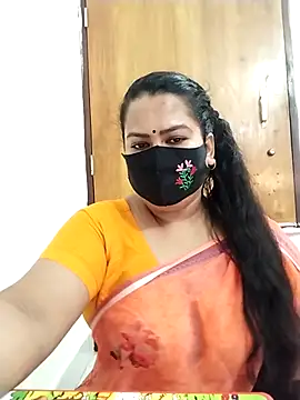 Snapshot of Anamika-38 chatting on 09/29/25, 10:31 Anamika-38 online show from 09/29/25, 10:31