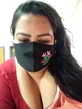 Snapshot of Anamika-38 chatting on 10/01/25, 09:26 Anamika-38 online show from 10/01/25, 09:26