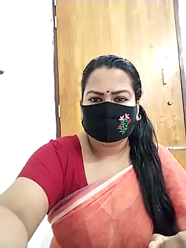 Snapshot of Anamika-38 chatting on 10/03/25, 06:32 Anamika-38 online show from 10/03/25, 06:32
