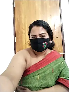 Snapshot of Anamika-38 chatting on 10/10/25, 06:45 Anamika-38 online show from 10/10/25, 06:45