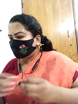 Snapshot of Anamika-38 chatting on 10/14/25, 04:52 Anamika-38 online show from 10/14/25, 04:52