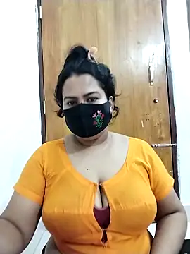 Snapshot of Anamika-38 chatting on 10/20/25, 07:25 Anamika-38 online show from 10/20/25, 07:25