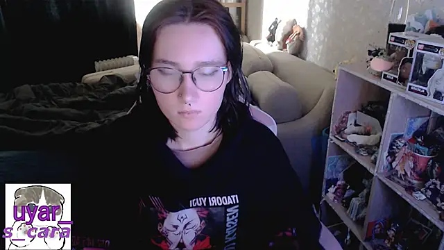 Snapshot of s_cara chatting on 09/27/25, 09:14 s cara online show from 09/27/25, 09:14