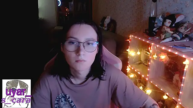 Snapshot of s_cara chatting on 10/03/25, 03:31 s cara online show from 10/03/25, 03:31