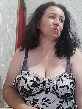 Snapshot of Velvet3451 chatting on 09/28/25, 12:10 Velvet3451 online show from 09/28/25, 12:10