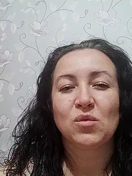 Snapshot of Velvet3451 chatting on 10/16/25, 05:25 Velvet3451 online show from 10/16/25, 05:25