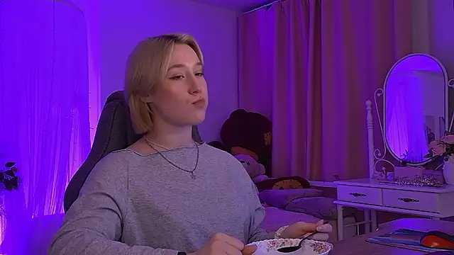 CinBellamy online show from 02/25/26, 02:54