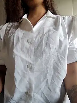 Radhika 01 online show from 11/17/25, 04:18