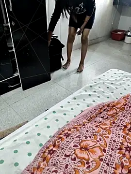 Radhika 01 online show from 12/05/25, 04:21