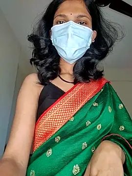 Shivani2002 online show from 04/04/26, 01:59