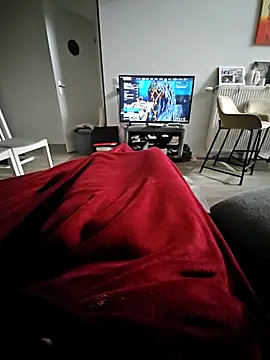 Snapshot of Syto772 chatting on 09/21/25, 10:06 Syto772 online show from 09/21/25, 10:06