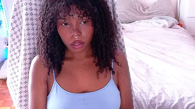 SparklingSoleil online show from 03/13/26, 04:46