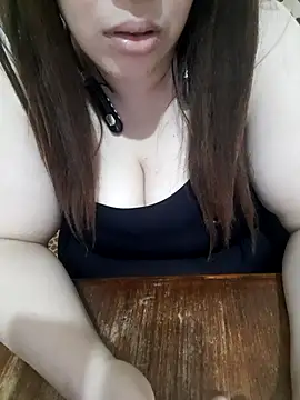 Madam-bezoul- online show from 02/16/26, 02:46