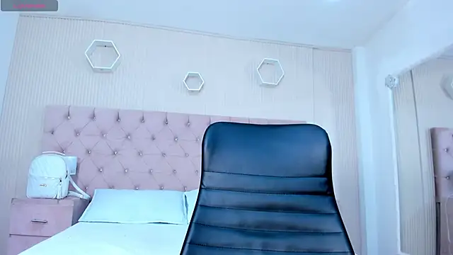 MadisonSky  online show from 10/31/25, 11:44