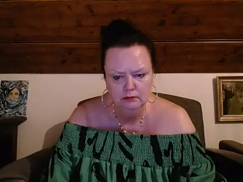 TiffanyMature online show from 05/26/26, 08:27