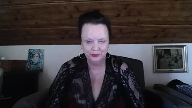 TiffanyMature online show from 06/25/26, 02:10
